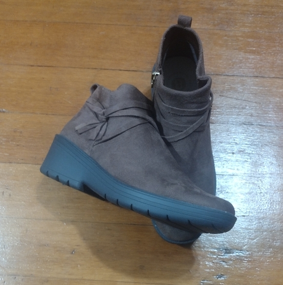 Shoes - Bzees Women Ankle Boots with Black Sole
